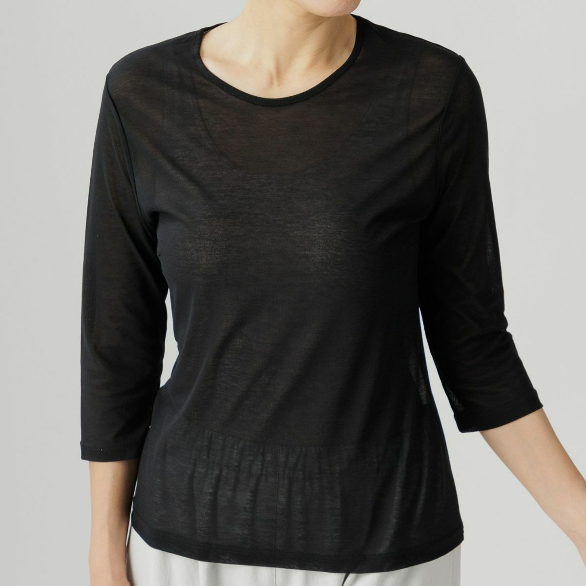 715-09-70 [チャコール]